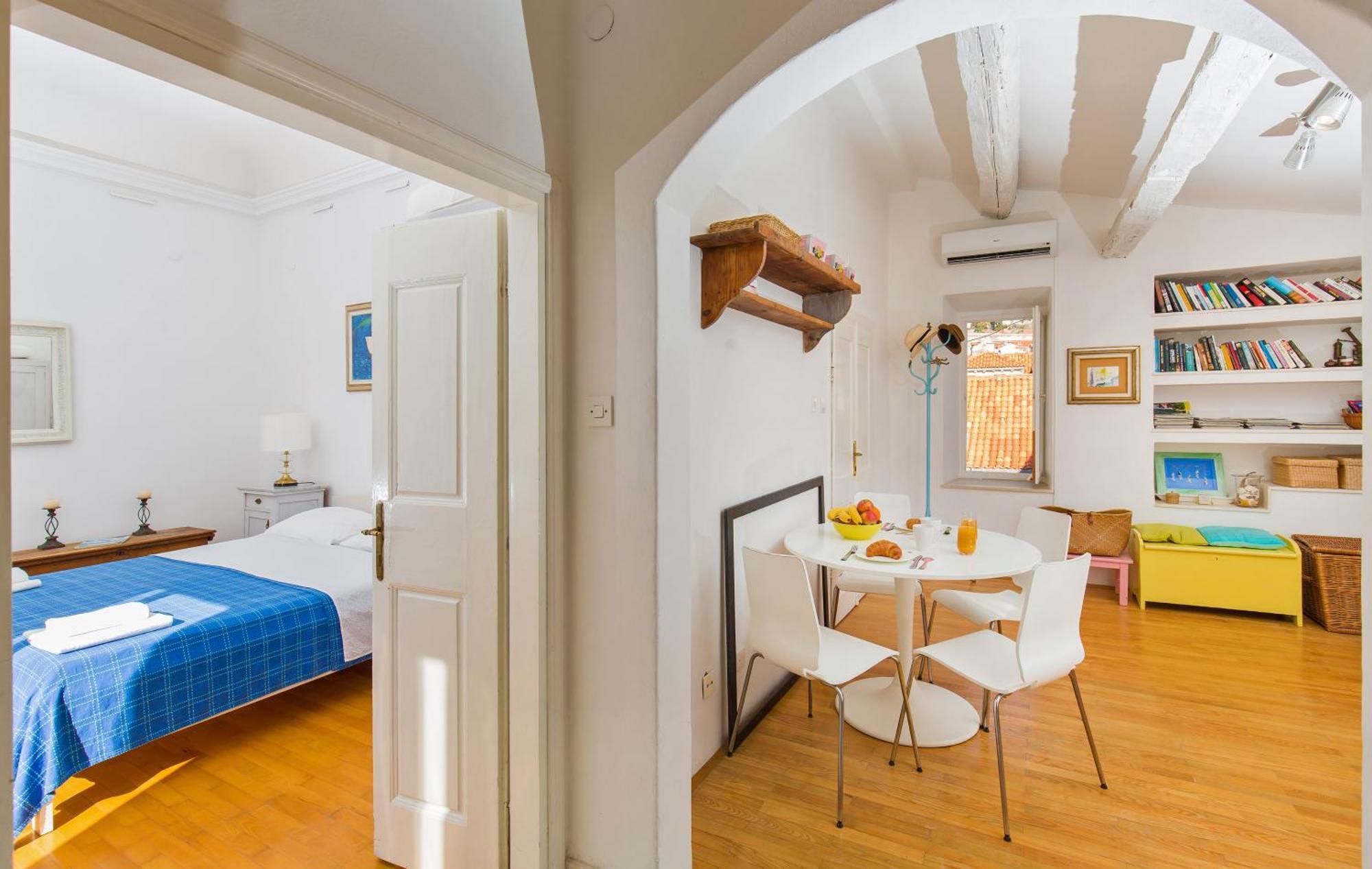 Arty Apartments In The Heart Of Dubrovnik By Irundo Bagian luar foto