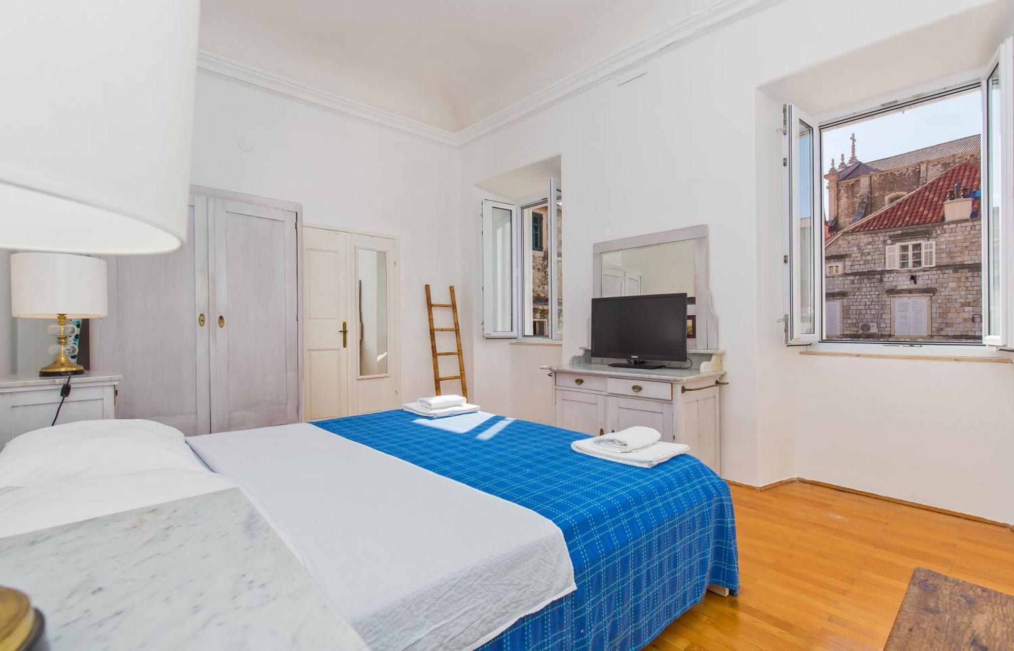 Arty Apartments In The Heart Of Dubrovnik By Irundo Bagian luar foto